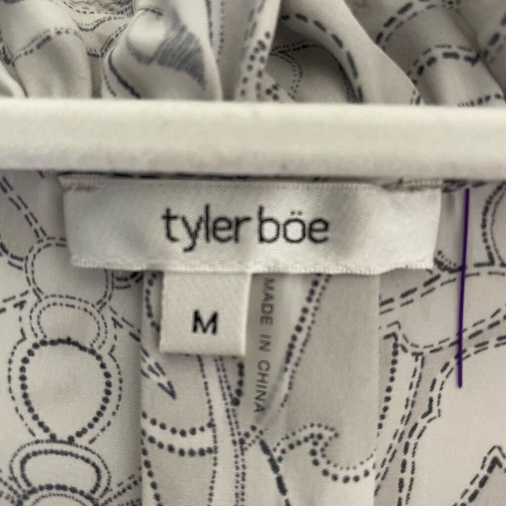 Tyler Boe 100% Silk Paisley Blouse Top Women’s Sz Medium Long Sleeve Gray Black - Picture 2 of 5